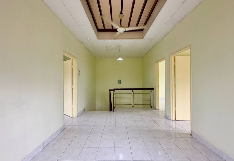 Jalan Spektrum U16 @ Taman Bukit Subang