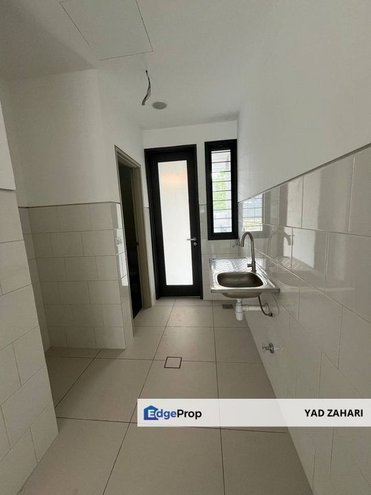 Ilham Residence 1, Elmina Shah Alam | Double Storey Terrace 3 Bedrooms | RM680K - Below MV, Freehold & Solar by TNB, Selangor, Shah Alam
