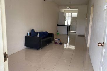 Jalan SP 7 @ Bandar Saujana Putra