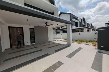 Casablanca 1 @ Alam Impian