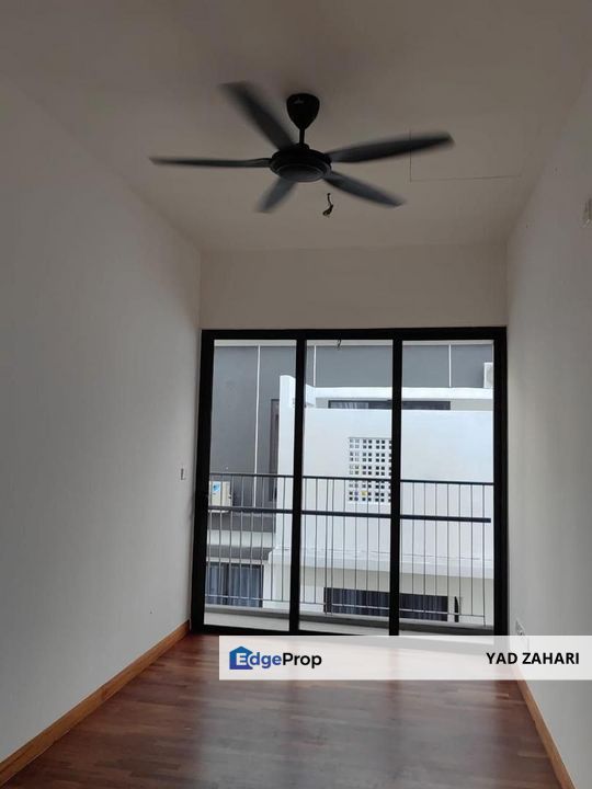 Casablanca 1 Alam Impian, Shah Alam | 2 Storey Semi D 4 Bedrooms | RM1.35M - Freehold, Gated Guarded and Partial Furnished, Selangor, Shah Alam