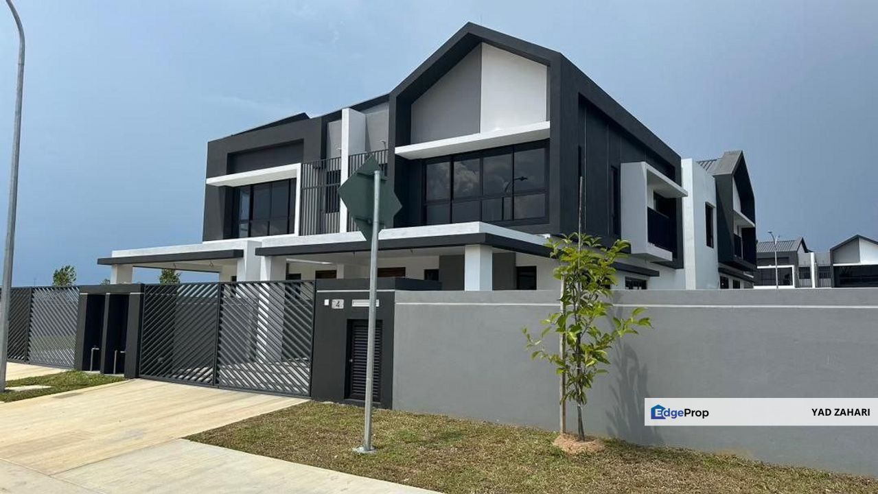 Casablanca 1 Alam Impian, Shah Alam | 2 Storey Semi D 4 Bedrooms | RM1.35M - Freehold, Gated Guarded and Partial Furnished, Selangor, Shah Alam