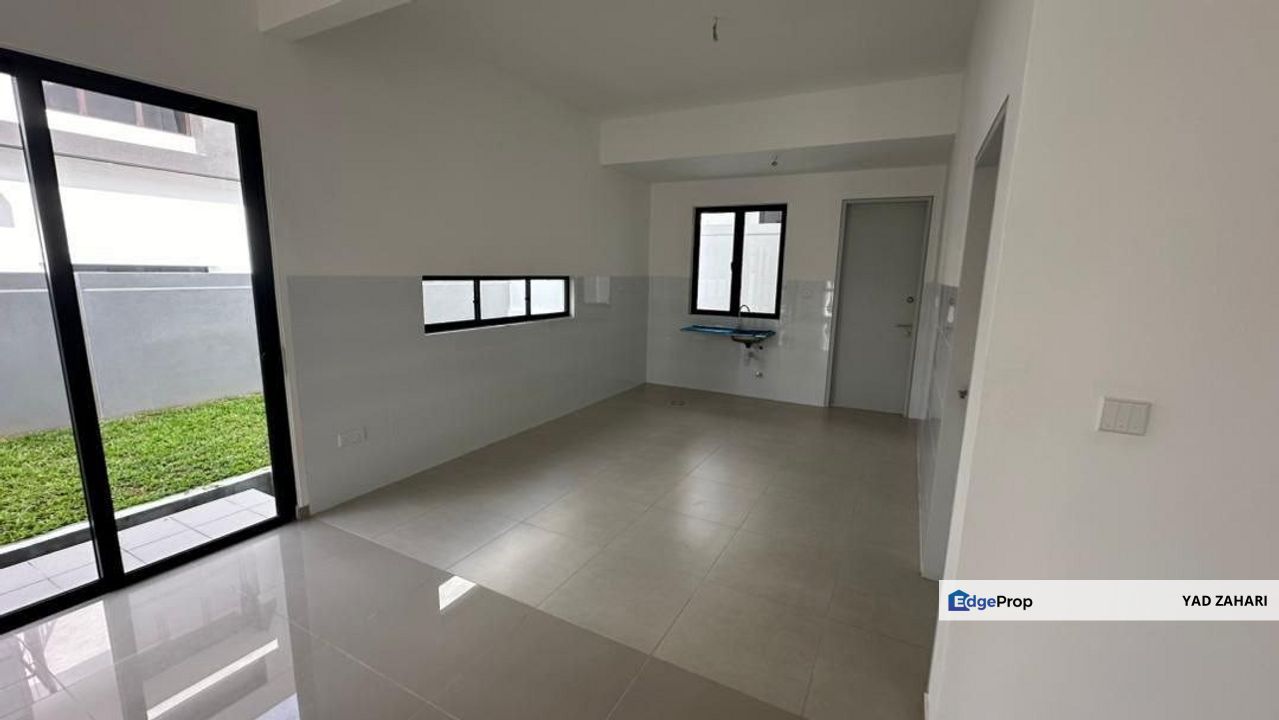 Casablanca 1 Alam Impian, Shah Alam | 2 Storey Semi D 4 Bedrooms | RM1.35M - Freehold, Gated Guarded and Partial Furnished, Selangor, Shah Alam