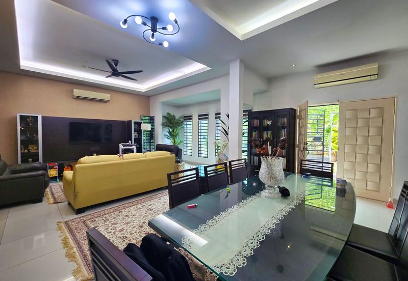 Taman Cahaya Alam, Seksyen U12