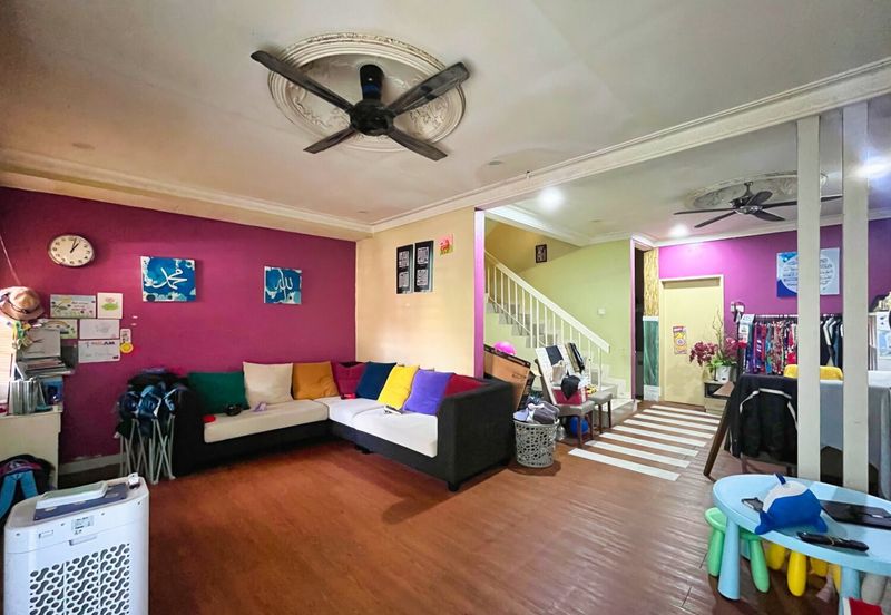 Jalan Spektrum U16 @ Taman Bukit Subang