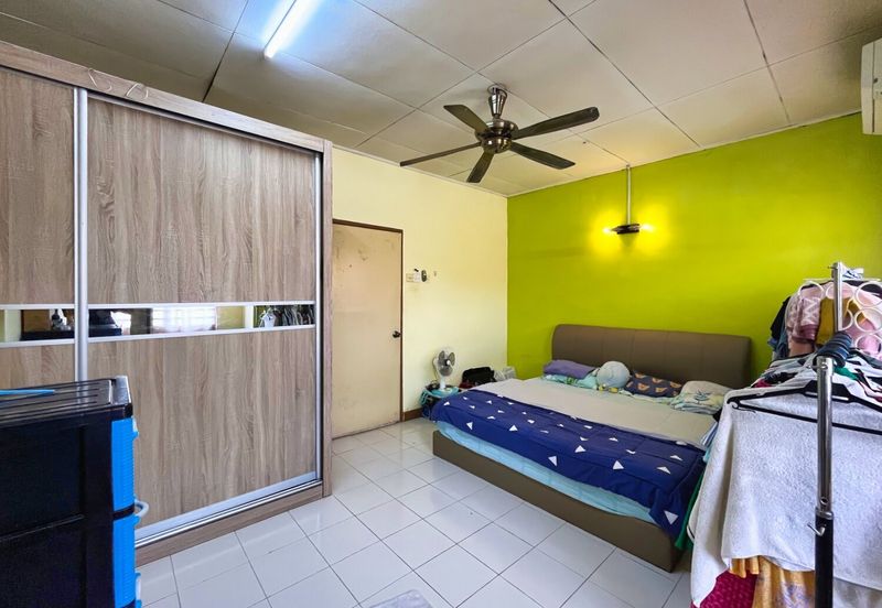 Jalan Spektrum U16 @ Taman Bukit Subang