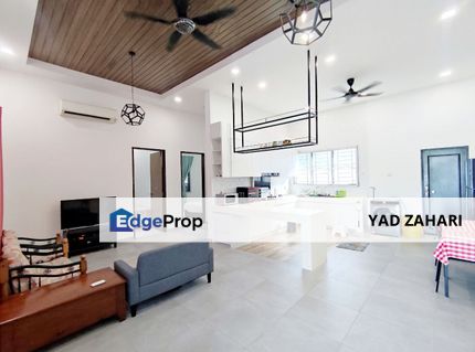 Sungai Ramal Luar, Kajang | Bungalow 3 Bedrooms | RM1M - Freehold, Non Bumi Lot & Huge Land, Selangor, Kajang