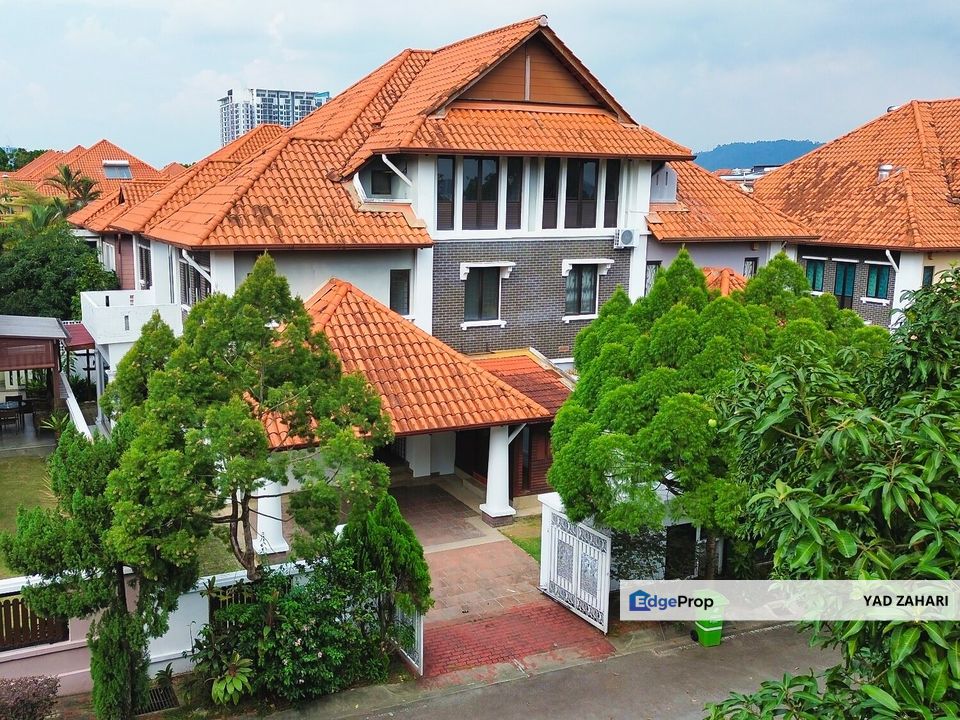 Alam Damai, Cheras | 2.5 Storey Semi-D 6+1 Rooms | RM1.89M - Facing Open, Beautiful Unit & Renovated (Save Cost), Kuala Lumpur, Cheras