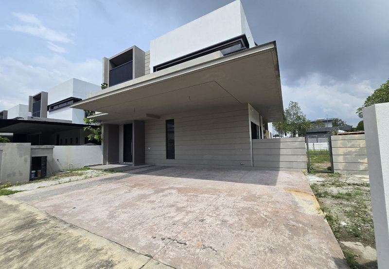 Dalia Residences @ Tropicana Aman