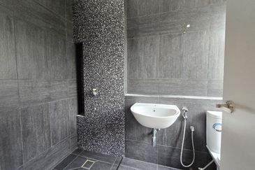 Dalia Residences @ Tropicana Aman