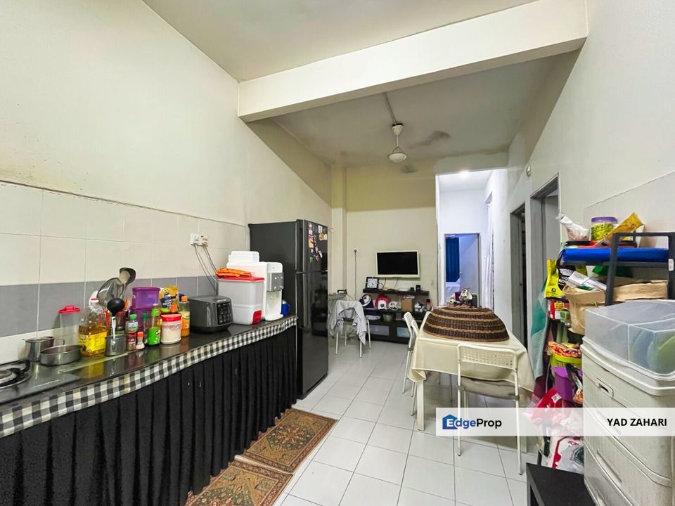 Taman Bentara, Telok Panglima Garang | Single Storey Terrace 4 Bedrooms | RM350K - Renovated, Tiled Porch and Malay Reserve, Selangor, Telok Panglima Garang