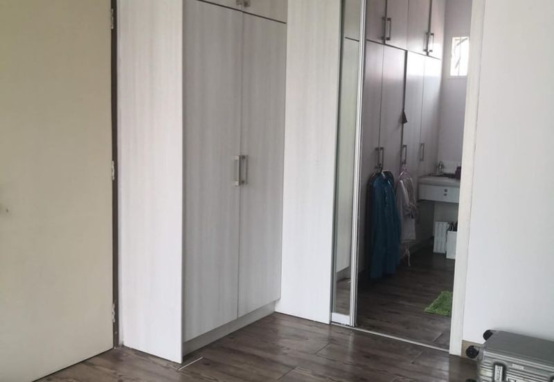 Desa Pinggiran Putra