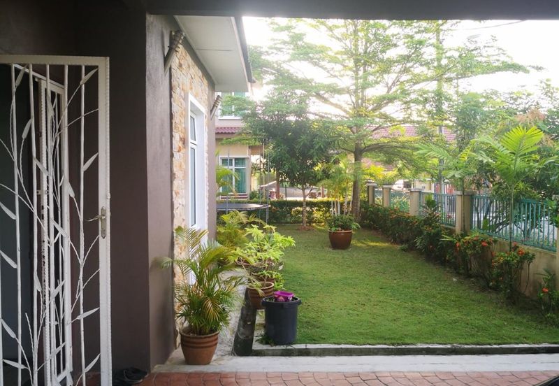 Desa Pinggiran Putra