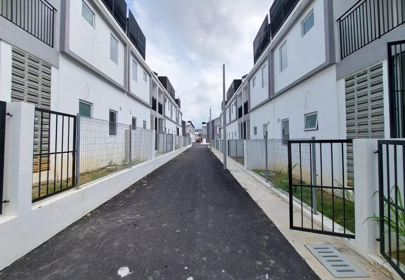 Dua Ruby Garden Residence