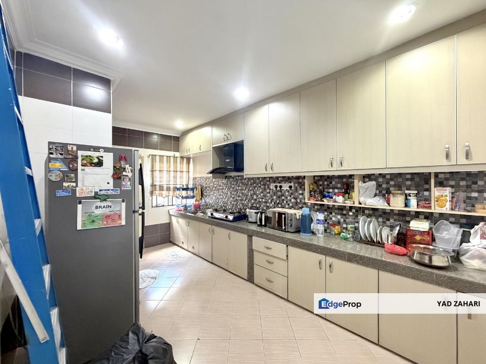 Taman Jaya Utama, Telok Panglima Garang | 2-Storey Terrace 4 Bedrooms | RM440K - Extra Parking Space and Nearby Main Road, Selangor, Telok Panglima Garang