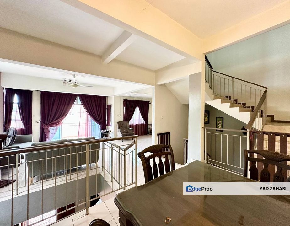 Jalan Plumbum, Seksyen 7, Shah Alam | 2.5-Storey Semi-D 4 Bedrooms | RM1.2M - Walking Distance to iCity & Extra 10x10 ft land, Selangor, Shah Alam