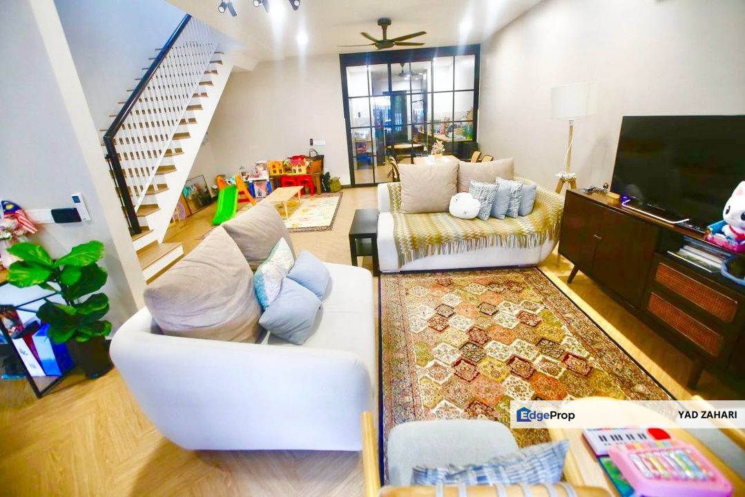 Elmina Green, Elmina West Shah Alam | 2-Storey Terrace 4 Bedrooms | RM840K - Beautiful, Gated Guarded & Partial Furnished, Selangor, Shah Alam