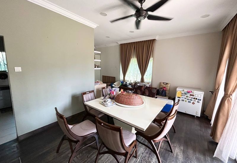 Desa Pinggiran Putra