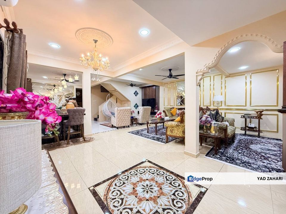 Taman Lestari Putra, Seri Kembangan | 2-Storey Terrace 4 Bedrooms | RM800K - Endlot, Luxury Renovated & Facing Open, Selangor, Seri Kembangan