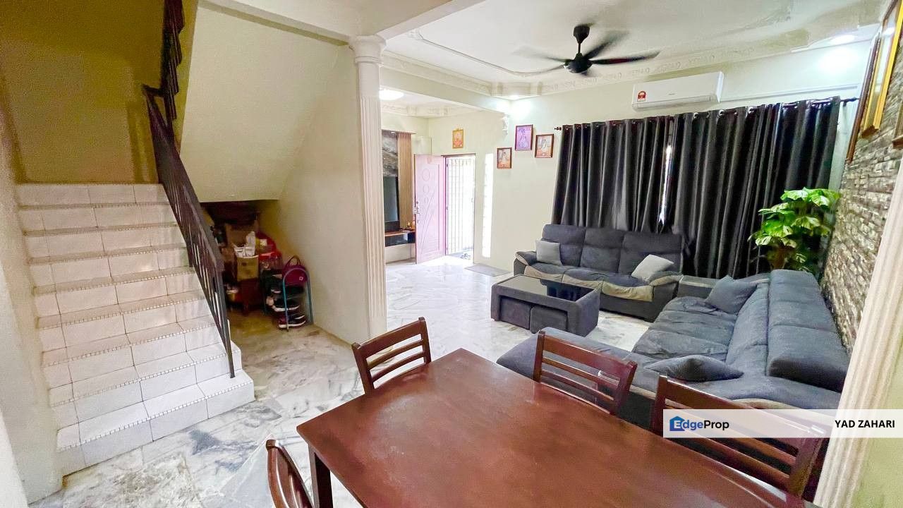 Taman Mutiara Bukit Kemuning, Shah Alam | 2-Storey Terrace 4 Bedrooms | RM485K - Cheapest, Extra Land 6ft & Freehold, Selangor, Shah Alam