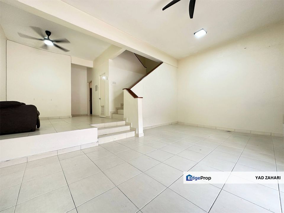 Alam Budiman U10, Shah Alam | 2-Storey Terrace 4 Bedrooms | RM530K - Hot Location, Cheapest and Below MV, Selangor, Shah Alam