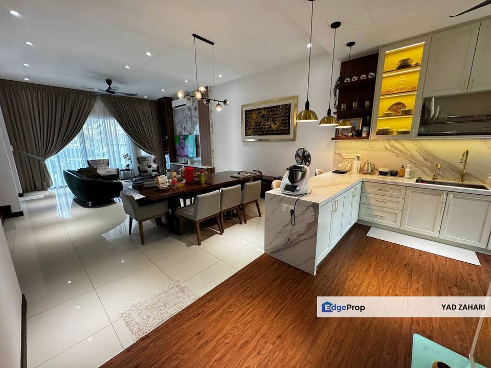 Setia Botanika @ Eco Glades, Cyberjaya | 2-Storey Superlink Terrace 4 Bedrooms | RM1.65M - Fully Furnished, Spacious Car Porch & Beautiful ID, Selangor, Cyberjaya