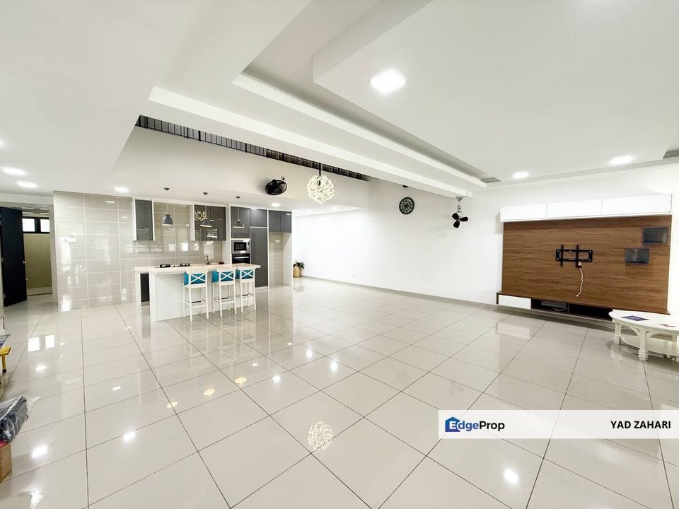 Elmina East, Shah Alam | 2-Storey Superlink 4+1 Bedrooms | RM1.45M - Freehold, Nearby Surau with Gated and Guarded, Selangor, Shah Alam