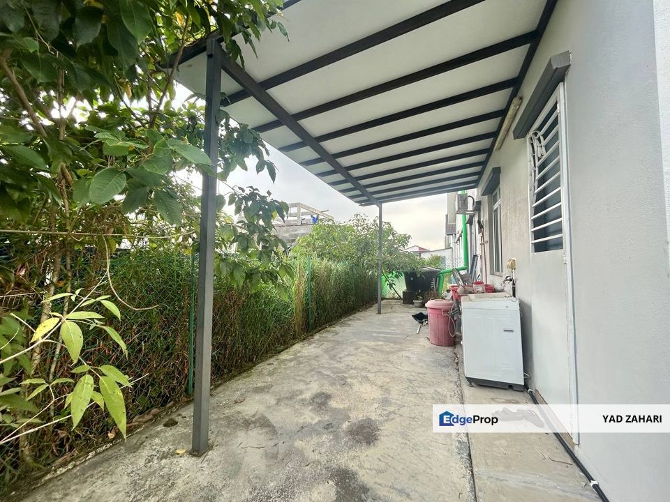 Taman Bentara, Telok Panglima Garang | Single Storey Semi-D 4 Bedrooms | RM485K - Good Condition and Semi Furnished , Selangor, Telok Panglima Garang