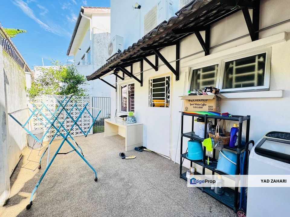 Bandar Nusa Rhu, Shah Alam | Bungalow 4 Bedrooms | RM905K - Good Condition & Renovated, Selangor, Shah Alam