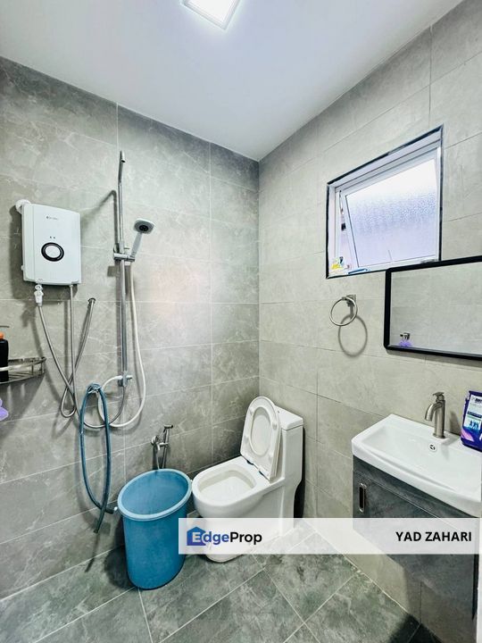 Seksyen 7, Shah Alam | 2-Storey Terrace 5 Bedrooms | RM1.4M - Facing Open, Renovated and Extended, Selangor, Shah Alam