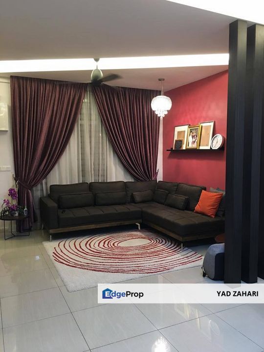 Bangi Avenue, Bangi | 3-Storey Terrace 7 Bedrooms | RM800K - Gated Guarded, Huge & Freehold, Selangor, Bangi