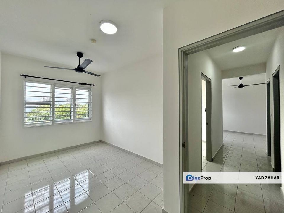 Pangsapuri Aranda, Kota Kemuning | RM1100 - Lower Floor, Unit near Lift & Near Exit Highway , Selangor, Kota Kemuning