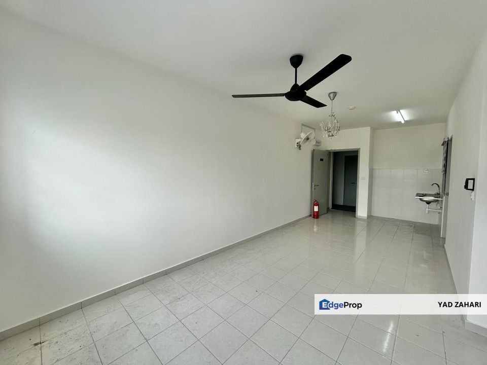 Pangsapuri Aranda, Kota Kemuning | RM1100 - Lower Floor, Unit near Lift & Near Exit Highway , Selangor, Kota Kemuning