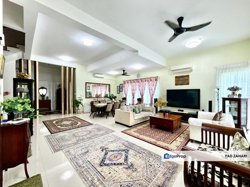 1080 Residences, Kajang | 3-Storey Semi-D 5 Bedrooms | RM1.6M - Endlot, Freehold with Spacious Parking, Selangor, Kajang