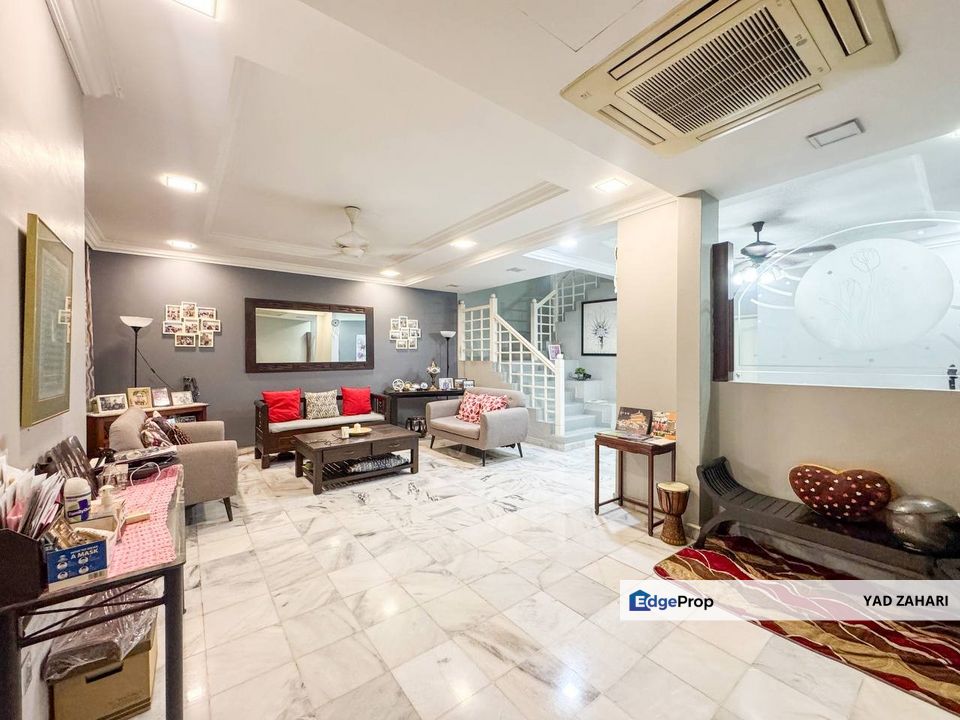 Bandar Sri Damansara | 2-Storey Terrace  5 Bedrooms | RM1.28M - Renovated, Fully Furnished & Flexible Booking, Selangor, Petaling Jaya