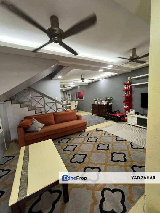 Taman Subang Murni, Shah Alam | 2-Storey Terrace 4 Bedrooms | RM675K - Partly Furnished, Fully Reno and Facing Open, Selangor, Subang