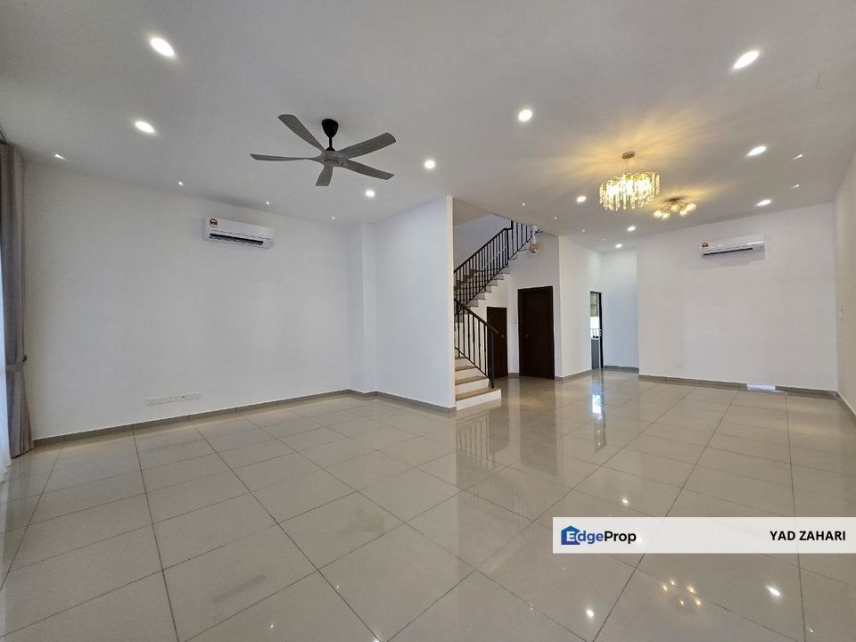 Setia Safiro, Cyberjaya | 2-Storey Terrace 4 Bedrooms | RM1.2M - Greenery View, Beautiful Reno & Partly Furnished, Selangor, Cyberjaya