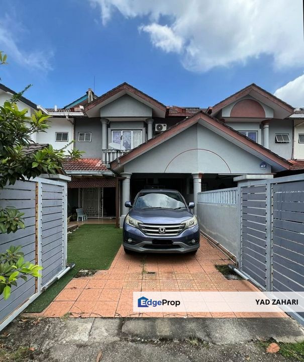Taman Subang Murni, Shah Alam | 2-Storey Terrace 4 Bedrooms | RM675K - Fully Extended, Renovated and Partly Furnished, Selangor, Subang