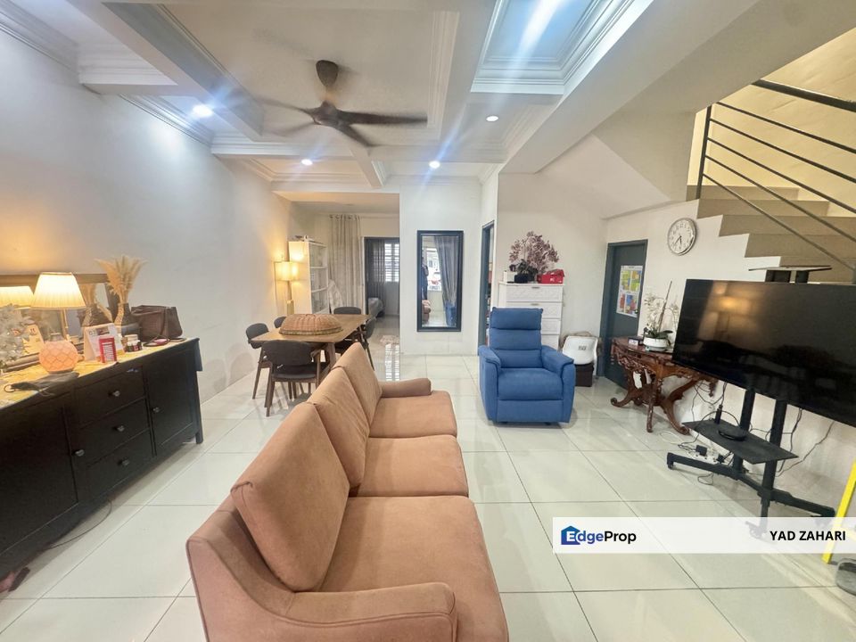 Kita Bayu, Cybersouth | 2-Storey Terrace 4 Bedrooms | RM550K - Cheapest Unit, Fully Extend and Renovated & Fully Furnished, Selangor, Dengkil
