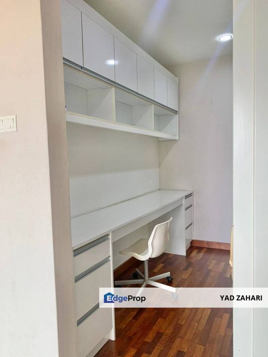 i-Residence, i-City Shah Alam | 1+1 Bedrooms RM1600 - Next to Mall and Semi Furnished, Selangor, Shah Alam