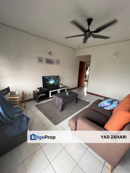 Fully Furnished and Nearby KLIA @Apartment Taman Langat Utama, Selangor, Dengkil