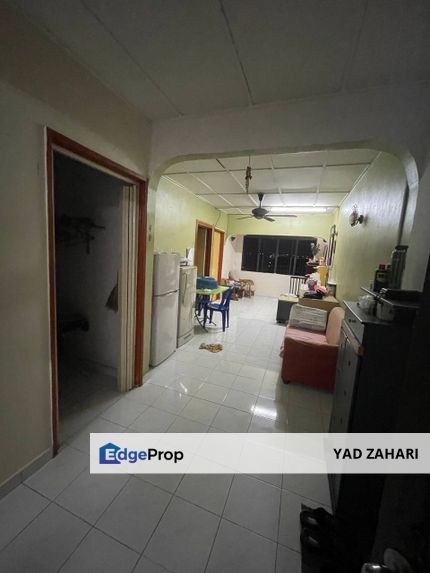 Unit for Investment and Near MRT Sri Raya @ Taman Megah Cheras Apartment, Selangor, Batu 9th Cheras