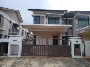 Spacious Double Storey Semi D @ Perinwinkle Rimbayu for Sale @RM1 ...