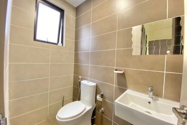 The Strata @ Bandar Puteri Bangi