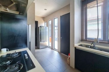 Bangi Lakehill Villas