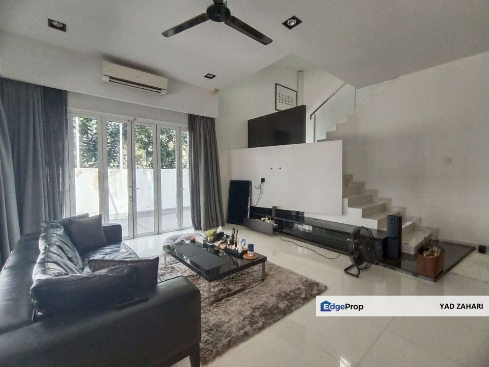 Duta Suria Ampang | 3.5 Storey Superlink 5 Bedrooms | RM2.1M - Endlot, Renovated and Guarded , Selangor, Ampang