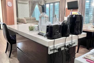 Bangi Lakehill Villas