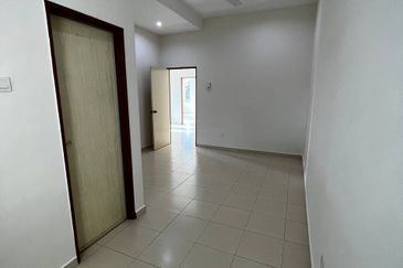 Desa Pinggiran Putra