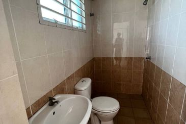 Desa Pinggiran Putra