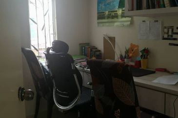 Desa Pinggiran Putra